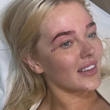 A client’s combination brows: hairstrokes with shading